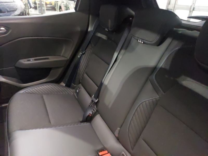 Used Renault Clio 2025 for sale - 77150928: Photo 6