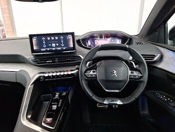 Used Peugeot 5008 2024 for sale - 76925412: Photo