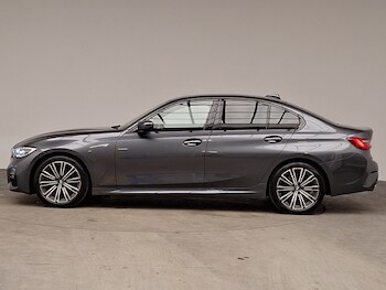 Used BMW 3 Series 2022 for sale - 77325709: Photo