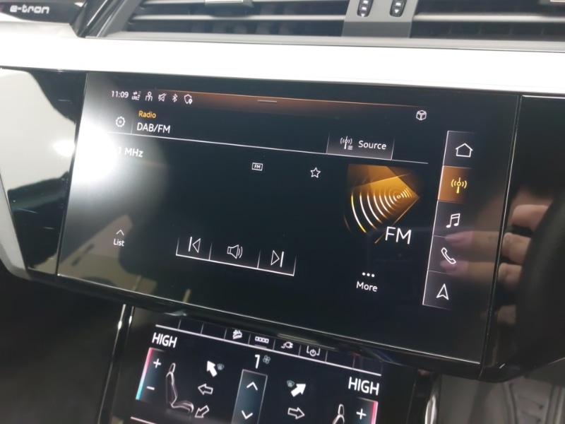 Used Audi e-tron 2021 for sale - 78146261: Photo 10