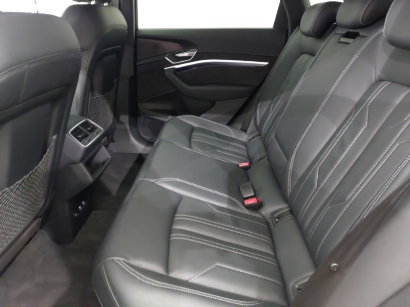 Used Audi e-tron 2021 for sale - 78146261: Photo 6