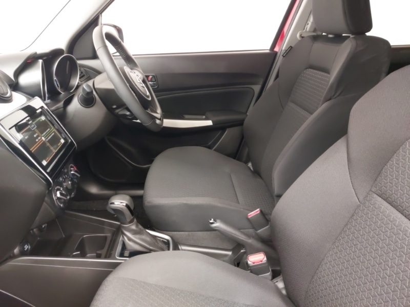 Used Suzuki Swift 2024 for sale - 77956100: Photo 5