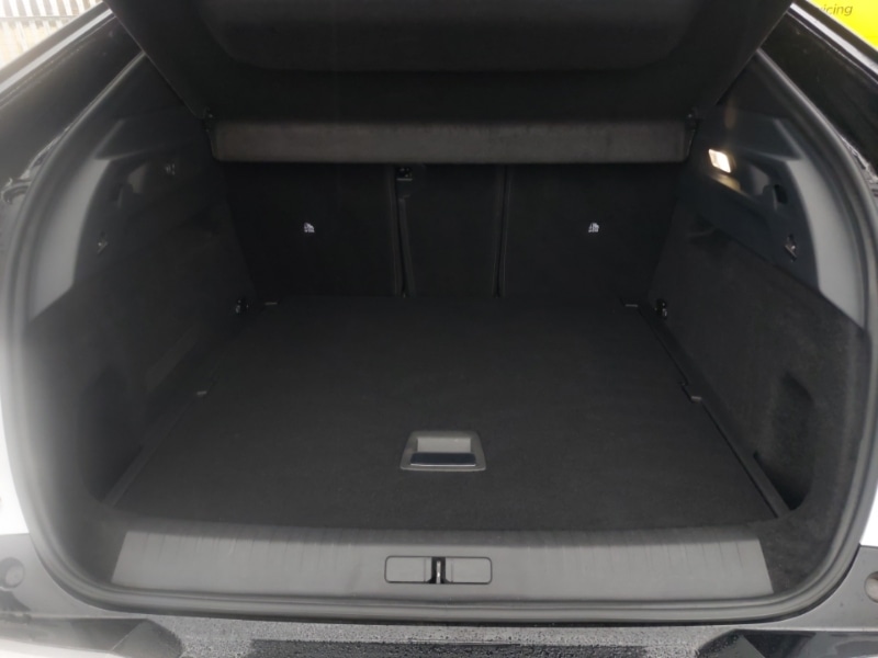 Used Peugeot 3008 2024 for sale - 77028814: Photo 8