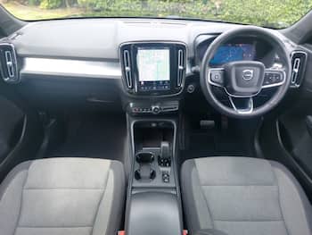Used Volvo XC40 2023 for sale - 79653559: Photo