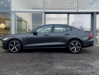 Used Volvo S60 2022 for sale - 77035552: Photo