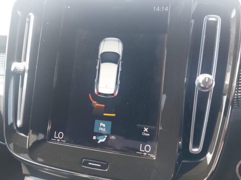 Used Volvo XC40 2021 for sale - 76583896: Photo 10