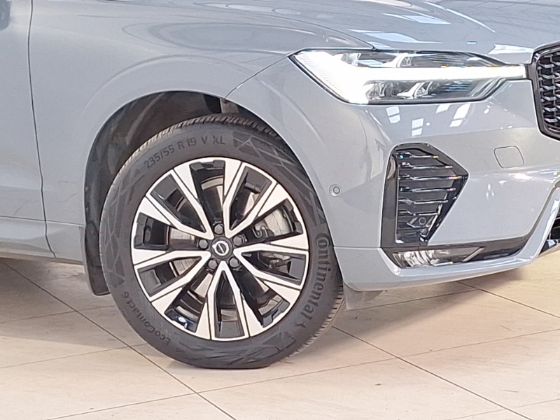 Used Volvo XC60 2023 for sale - 76465720: Photo 9