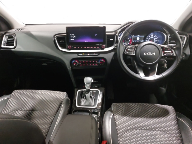 Used Kia Ceed 2023 for sale - 77955068: Photo 2