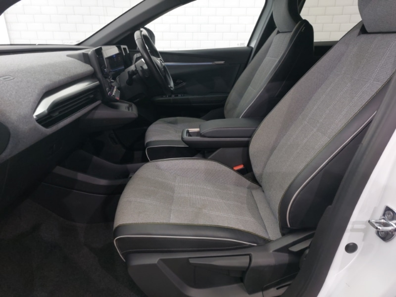 Used Renault Megane E Tech 2022 for sale - 77343681: Photo 5