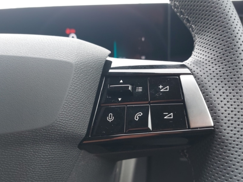 Used Vauxhall Astra 2025 for sale - 76383775: Photo 12