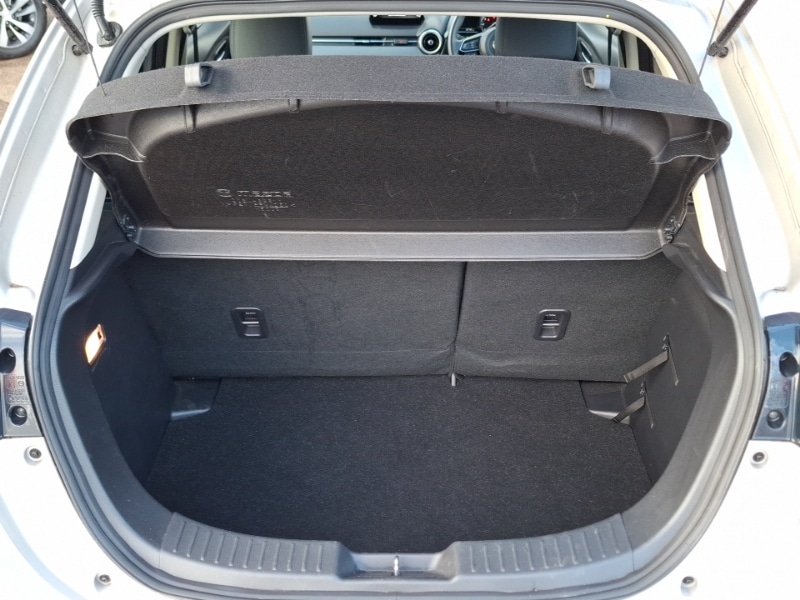 Used Mazda Mazda2 2022 for sale - 77076320: Photo 8