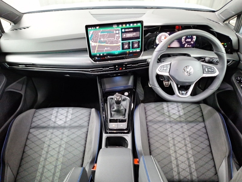 Used Volkswagen Golf 2025 for sale - 77874961: Photo 2