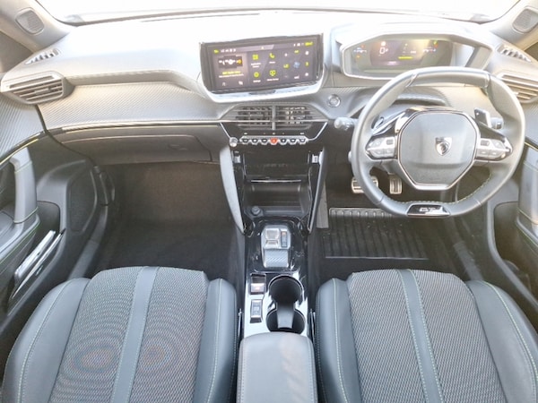 Used Peugeot 2008 2024 for sale - 76316783: Photo 2