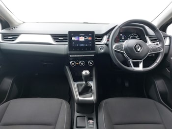 Used Renault Captur 2020 for sale - 76383529: Photo
