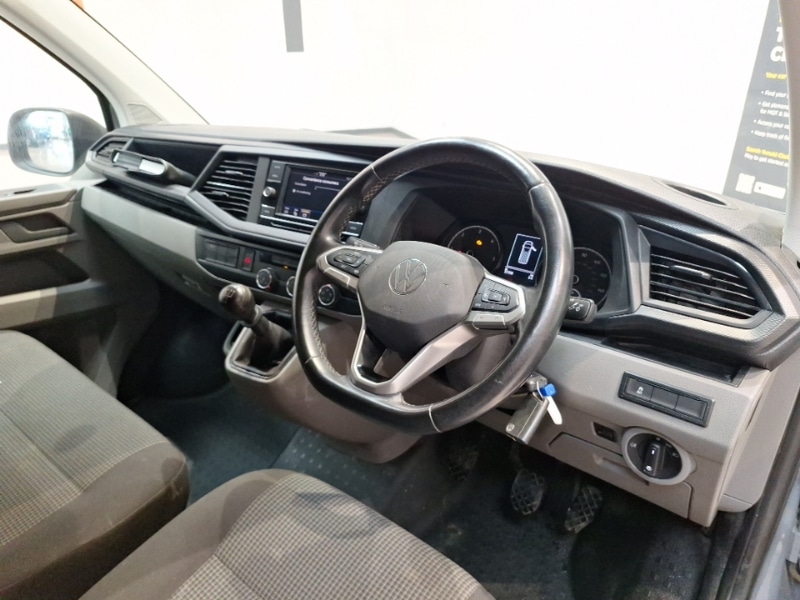 Used Volkswagen Transporter 2022 for sale - 78198554: Photo 2
