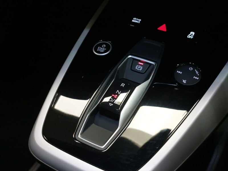 Used Audi Q4 e-tron 2022 for sale - 77761881: Photo 12