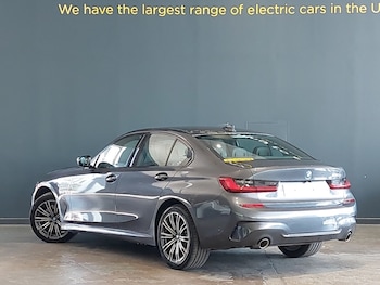 Used BMW 3 Series 2022 for sale - 78692662: Photo