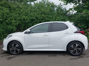 Used Toyota Yaris 2024 for sale - 78790416: Photo