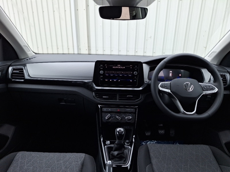 Used Volkswagen T-Cross 2025 for sale - 76451622: Photo 2