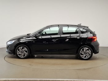 Used Hyundai i20 2024 for sale - 78603866: Photo