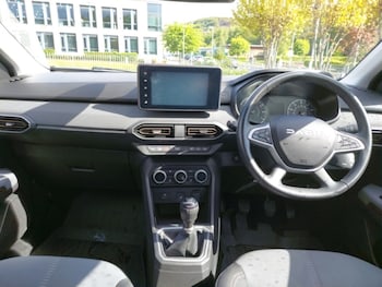 Used Dacia Sandero Stepway 2023 for sale - 78581023: Photo
