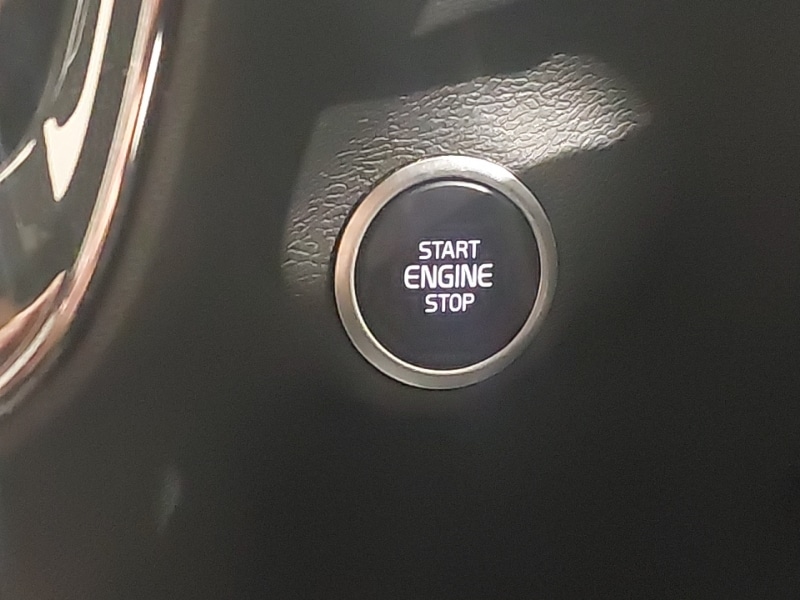 Used Volvo XC40 2023 for sale - 77304746: Photo 12