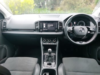Used Skoda Karoq 2021 for sale - 76194862: Photo 2
