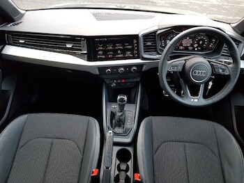 Used Audi A1 2024 for sale - 77325590: Photo