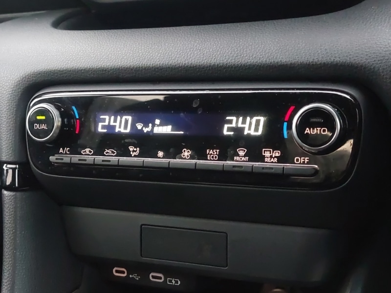 Used Mazda Mazda2 HYBRID 2024 for sale - 77228966: Photo 11