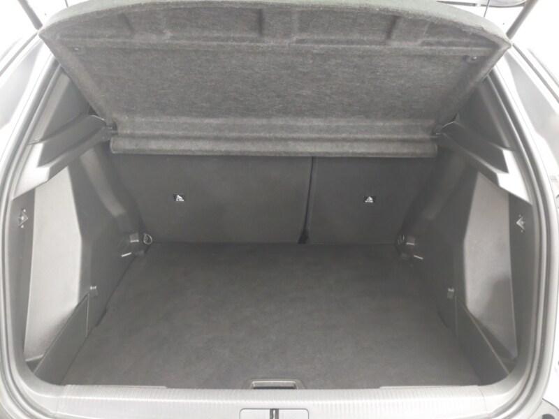 Used Peugeot 2008 2023 for sale - 77240906: Photo 8