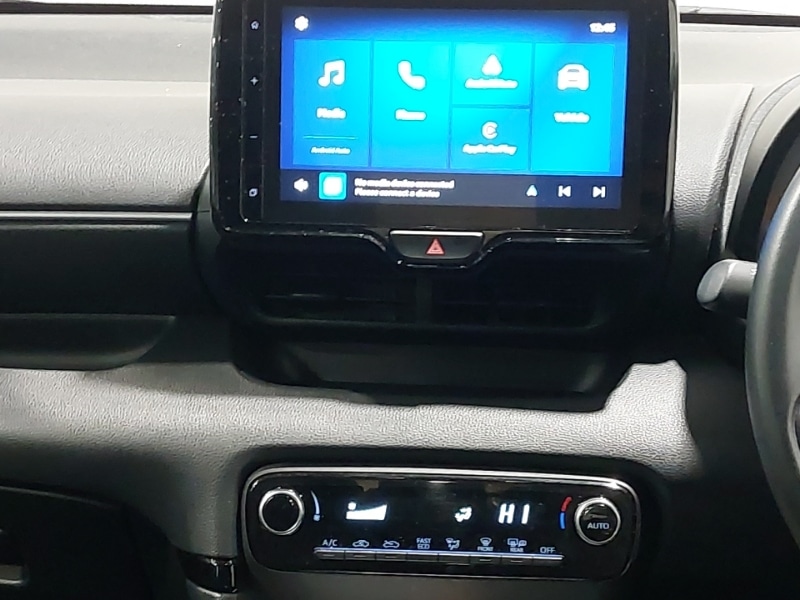 Used Mazda Mazda2 HYBRID 2024 for sale - 76548357: Photo 7