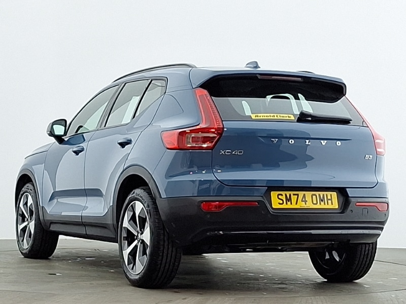 Used Volvo XC40 2024 for sale - 76347527: Photo 3