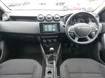 Used Dacia Duster 2024 for sale - 77434084: Photo