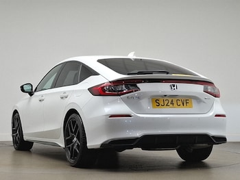 Used Honda Civic 2024 for sale - 76050654: Photo