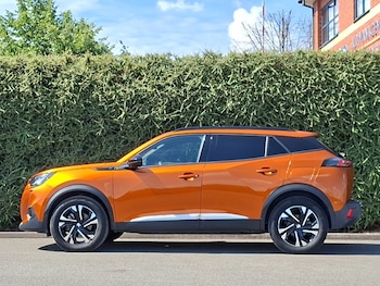 Used Peugeot 2008 2023 for sale - 79555238: Photo