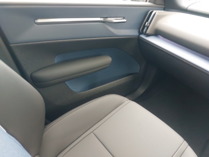 Used Volvo EX30 2025 for sale - 77985351: Photo 11