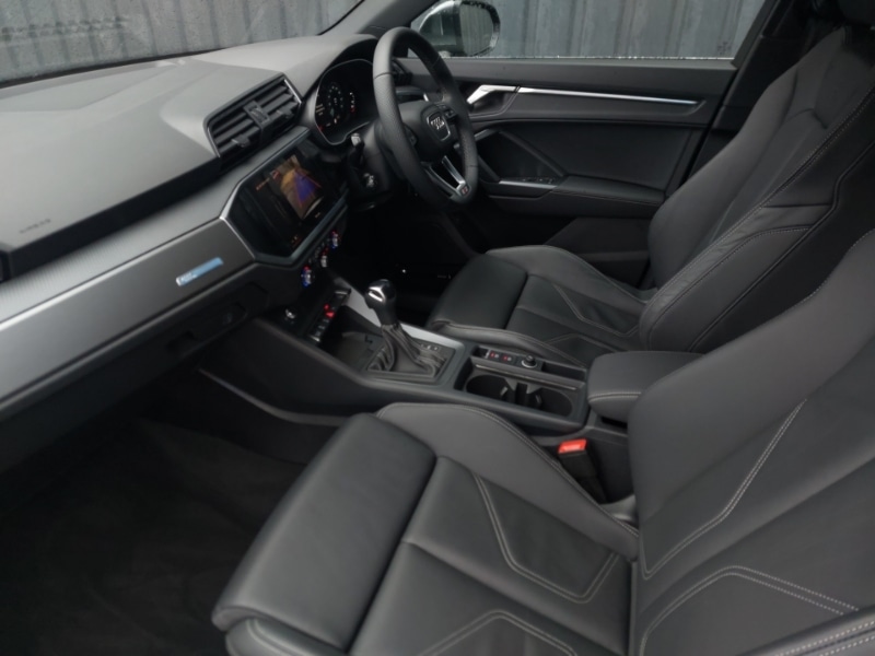 Used Audi Q3 2024 for sale - 77209589: Photo 5