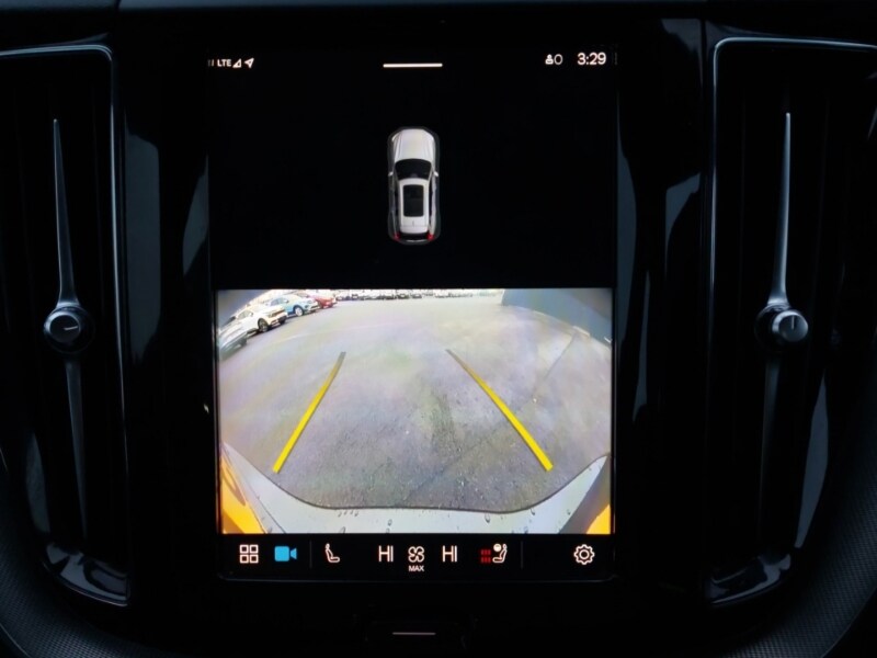 Used Volvo XC60 2023 for sale - 77325707: Photo 10