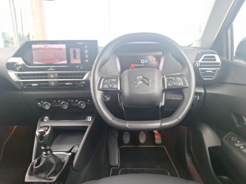 Used Citroen C4 2023 for sale - 76713846: Photo 2