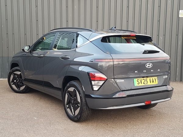 Used Hyundai KONA 2025 for sale - 76325258: Photo 3