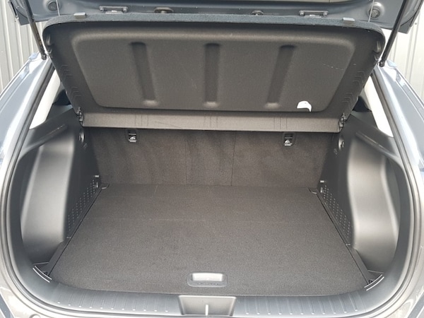 Used Hyundai KONA 2025 for sale - 76325258: Photo 8