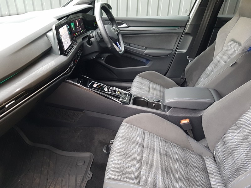 Used Volkswagen Golf 2023 for sale - 77657240: Photo 5