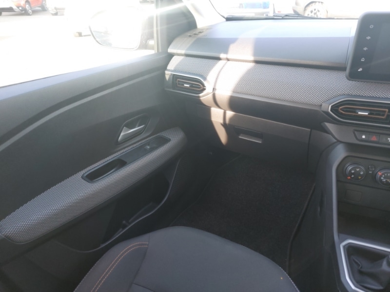 Used Dacia Sandero Stepway 2024 for sale - 76465758: Photo 10