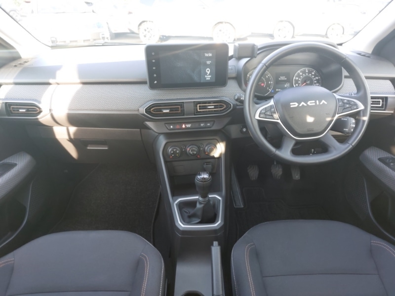 Used Dacia Sandero Stepway 2024 for sale - 76465758: Photo 2