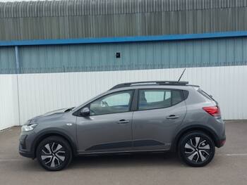 Used Dacia Sandero Stepway 2025 for sale - 79671339: Photo