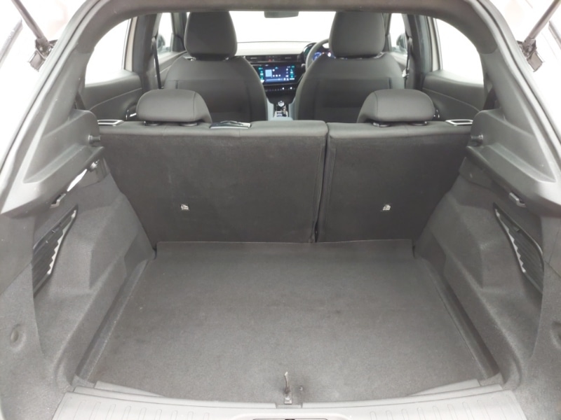 Used Alfa Romeo Junior 2025 for sale - 77923089: Photo 8