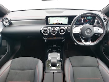 Used Mercedes-Benz CLA 2023 for sale - 76149959: Photo 2