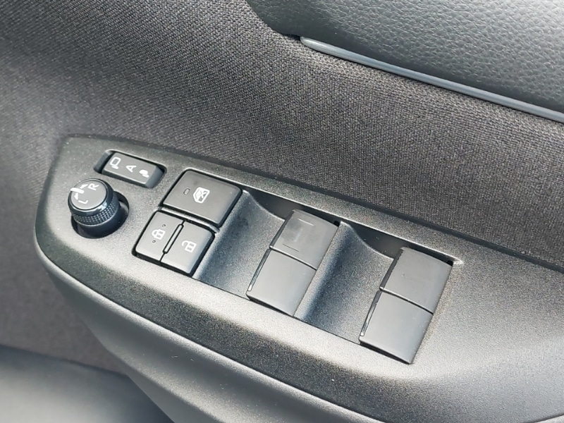 Used Toyota Yaris 2024 for sale - 77876676: Photo 12