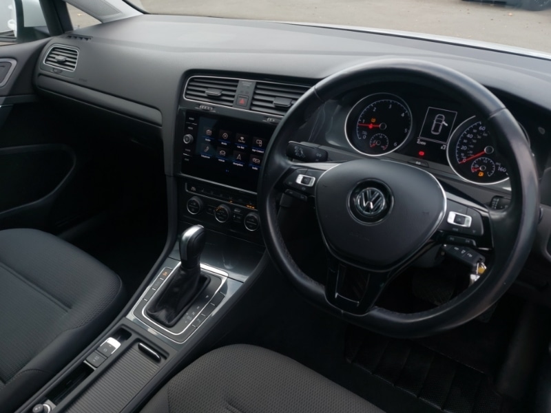 Used Volkswagen Golf 2020 for sale - 76392577: Photo 12