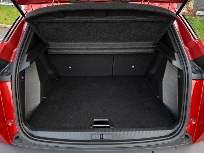 Used Peugeot 2008 2023 for sale - 77912447: Photo 8